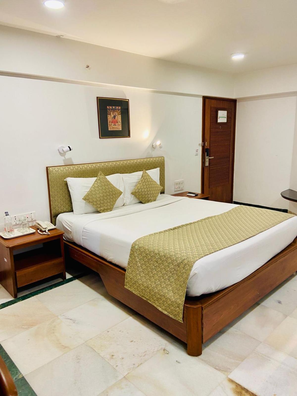 Hotel Parle International Mumbai Exterior foto